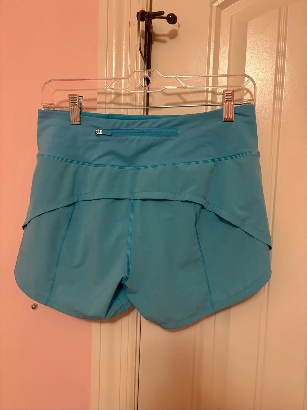 Aqua Lululemon Speed Up Shorts 4”